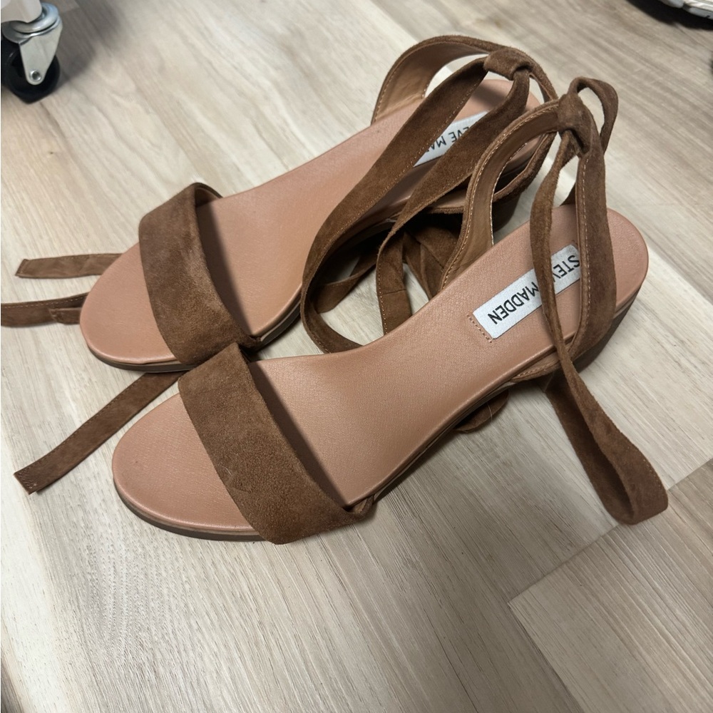 steve madden brown suede heels